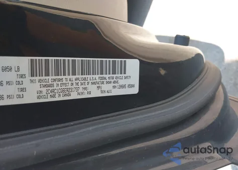 2014 Chrysler Town & Country Touring-L from USA, damaged, VIN 2C4RC1CG6ER231737